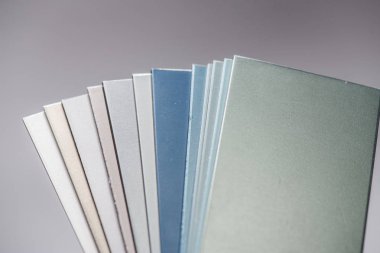 Alüminyum koruyucu kaplama. Profil oluşturmak için geliştirilmiş alüminyum