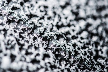 Metal yapı parçaları ve yapıların korunması için toz boyası