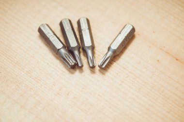 Tornavida başlığı başlıkları değiştirilebilir