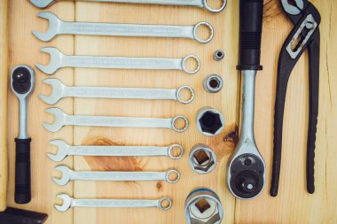 Onarım için anahtarlar..