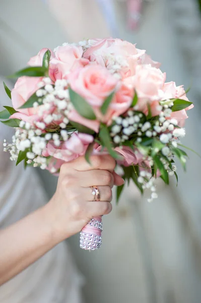 Beautiful Pink Wedding Bouquet — Stock Photo, Image