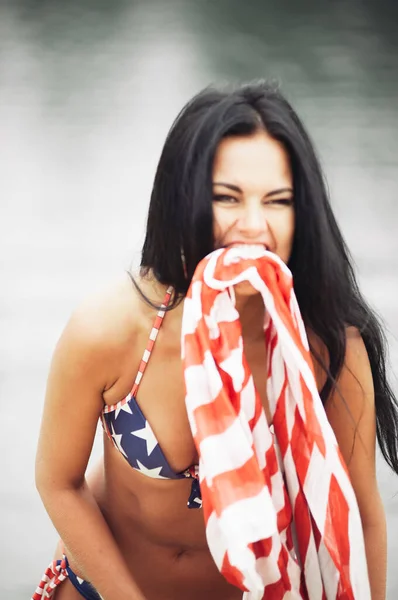 Beautiful Smiling Young Woman American Flag Beach Independence Day — Stock Photo, Image