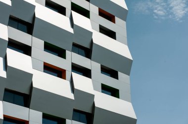 Modern şehir binası modern cephe dekorasyonu
