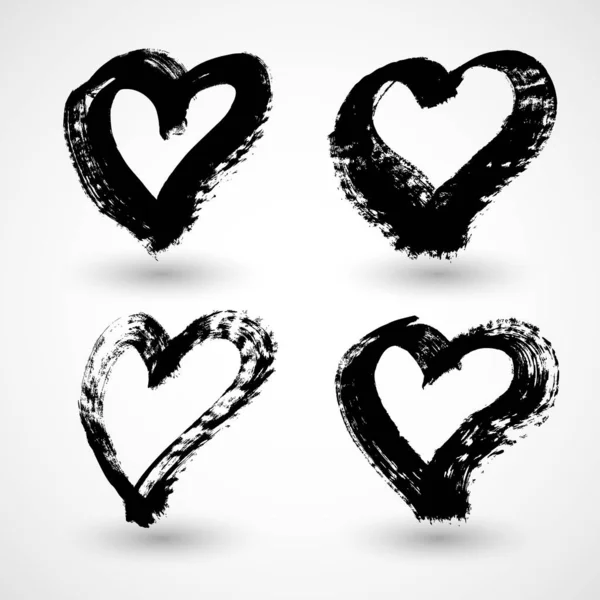Set Hand Drawn Grunge Hearts — Stock Vector