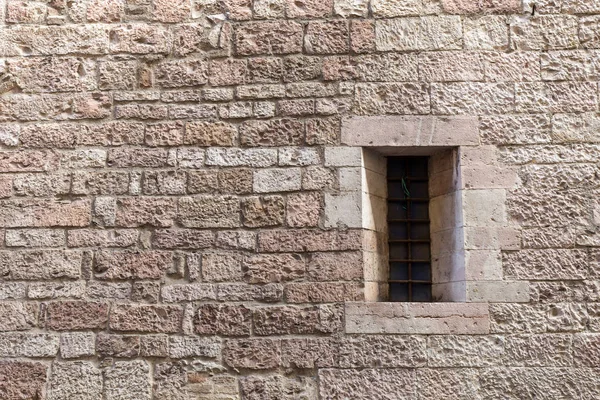 taş duvar, arka plan için kemerli pencere