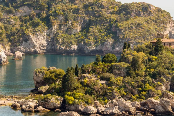 Vista Ilha Isola Bella Água Azul Oceano Taormina Sicília Itália — Fotografia de Stock