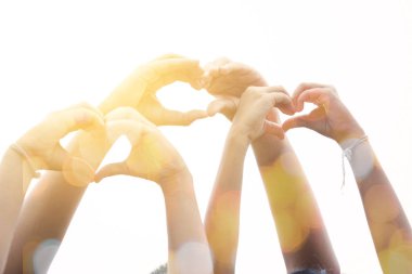 uyumlu takımının çalışır sıcak ışık altında