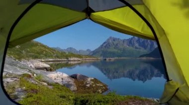 Çadırın İçinden Geç