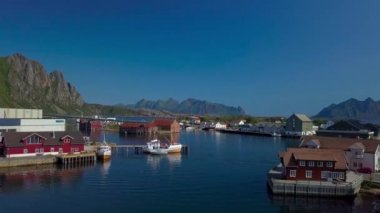 Norveç 'teki Hamnoy şehrinin havadan görüntüsü
