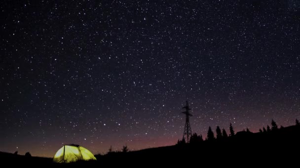 Stjärnornas rörelse i natthimlen — Stockvideo