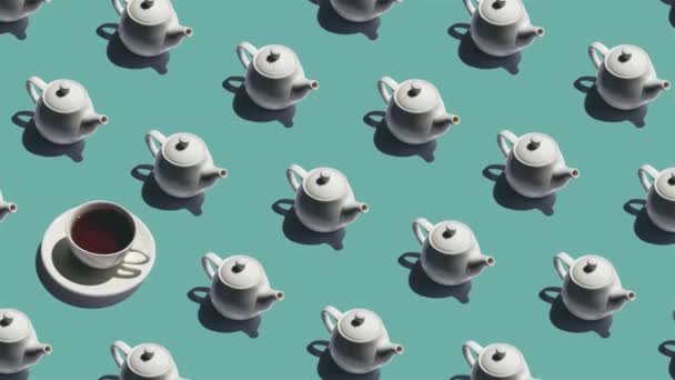 Patrón con taza de té solitario y muchas teteras animadas — Vídeos de Stock