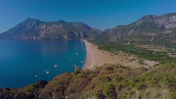 Vue Aérienne De La Plage De Cirali — Video