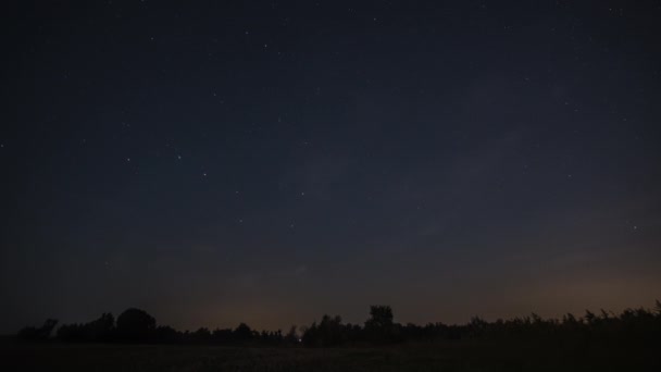 Timelapse κινούμενα αστέρια στο νυχτερινό ουρανό — Αρχείο Βίντεο