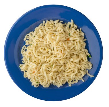  Beyaz arka plan üzerinde izole bir tabak erişte. erişte üzerinde plaka üstten görünüm