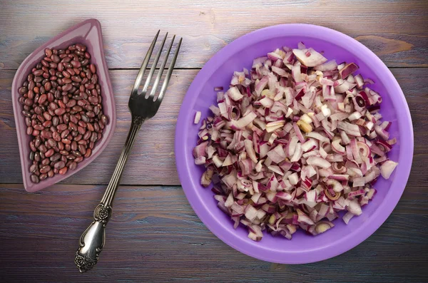 Red Onion Wooden Background Chopped Red Onion Plate — Stock Photo, Image