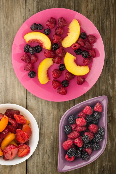 Comida Saludable Dietética Mora Frambuesa Nectarina Plato Plato Comida Vegetariana — Foto de Stock