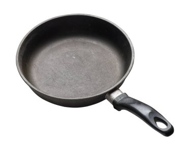 beyaz arka plan üzerinde izole ile boş demir tava.  