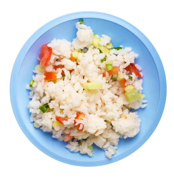 Arroz com verduras em uma chapa isolada em fundo branco. r — Fotografia de Stock