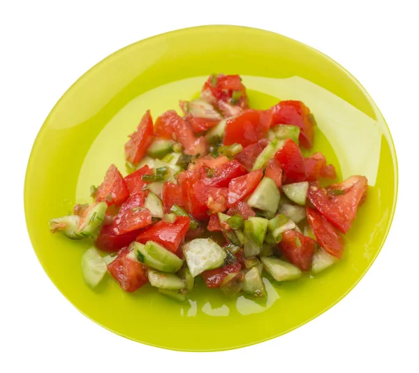 Ensalada vegetariana con pepinos, tomates y cebollas verdes .vega — Foto de Stock
