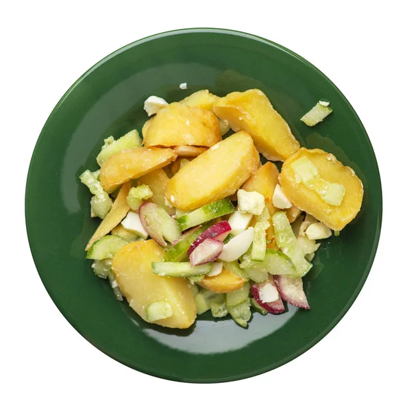 Burgonya ékek zöldségek egy tányér izolált fehér alapon. rusztikus ételeket. zöldségburgonyával felülnézet. — Stock Fotó