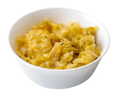 beyaz arka plan üzerinde izole tabakta kızarmış lahana. lahana üst görünümü