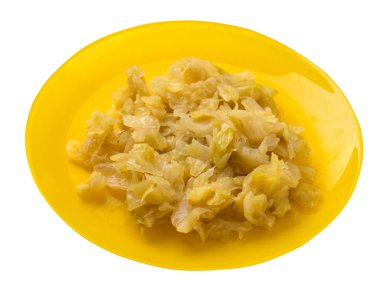 Beyaz arka planda izole plaka kızarmış lahana. Lahana 