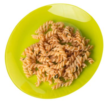 beyaz arka plan üzerinde izole mavi bir plaka üzerinde makarna. dereotu ile domates soslu makarna.