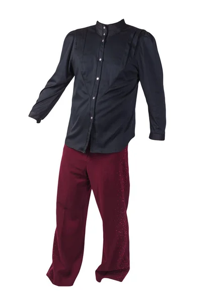 Pantaloni Rosso Scuro Delle Donne Con Camicetta Nera Isolata Sfondo — Foto Stock