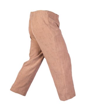 Kadınlar beyaz arka planda izole edilmiş açık kahverengi pantolonlar giyerler.