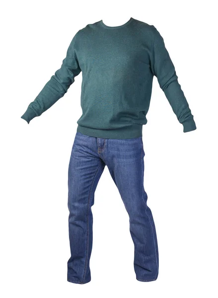 男性用ダークグリーンのセーターとブルーのジーンズは白い背景に隔離されています カジュアルウェア — ストック写真