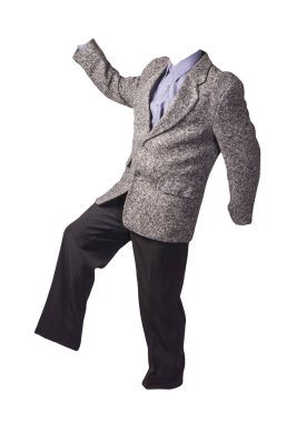 Erkek gri ceket, mor gömlek ve siyah pantolon beyaz arka planda izole edilmiş. resmi takım