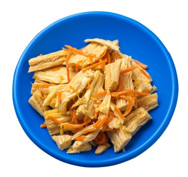 soya kuşkonmaz ve havuç salatası. Beyaz arka planda soyalı kuşkonmaz. Asya yemekleri üst tarafta. vejetaryen yemeği