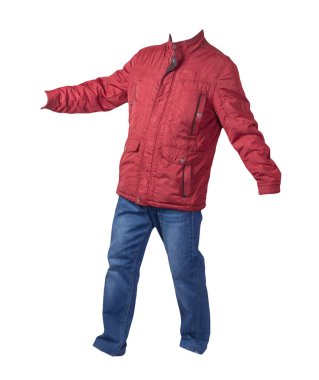 Kırmızı erkek ceketi ve mavi kot beyaz arka planda izole edilmiş. Günlük giysiler.