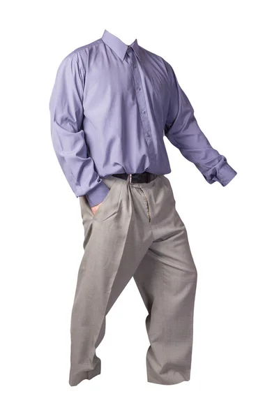 男性用のパープルのシャツと薄いグレーのパンツが白地に隔離されてる ファッションウェア — ストック写真