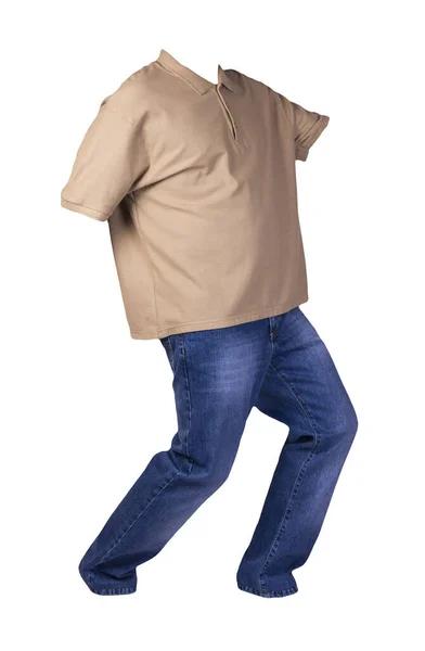 Mænds Lysebrun Shirt Med Knap Kraver Blå Jeans Isoleret Hvid - Stock-foto