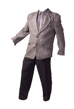 Erkek gri ceket, gri çizgili gömlek ve beyaz arka planda izole edilmiş siyah pantolon. resmi takım