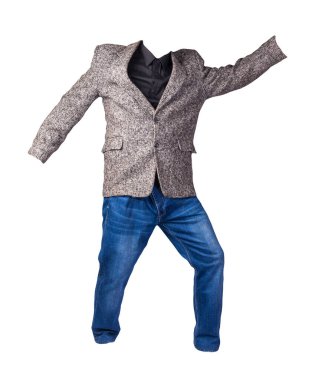 Siyah gömlekli ve beyaz arka planda izole edilmiş mavi kotlu erkek ceketi. Sıradan stil