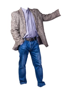 Mor gömlekli ve beyaz arka planda izole edilmiş mavi kotlu erkek ceketi. Sıradan stil