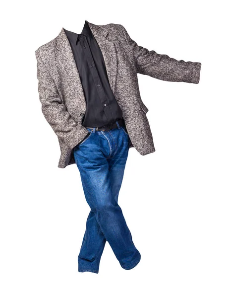 Siyah gömlekli ve beyaz arka planda izole edilmiş mavi kotlu erkek ceketi. Sıradan stil