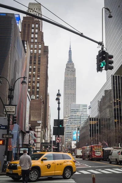 미국 뉴욕 - 2018년 2월 23일: 맨해튼의 뉴욕 영업일 — 스톡 사진