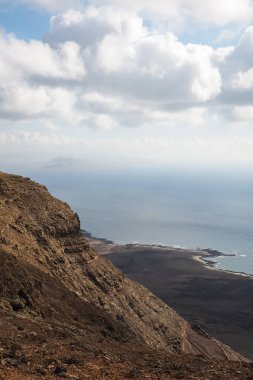 Lanzarote'deki Mirador Del Rio'dan manzara