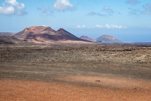 Lanzarote bir çölün ortasında Volkan