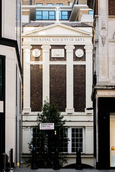 Durham House Street en la ciudad de Londres — Foto de Stock
