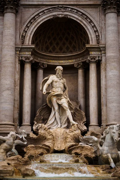 Közelkép Isten Neptune Trevi Szökőkút Rómában Olaszországban — Stock Fotó