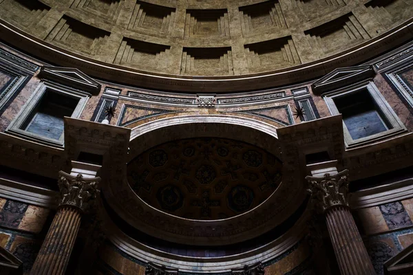 Oltár Pantheon Kupolája Alatt Rómában Olaszországban — Stock Fotó