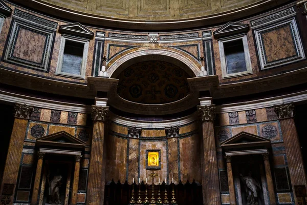 Рим Италия Ноября 2017 Года Алтарь Внутри Пантеона Риме Италия — стоковое фото