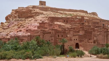 Kasbah, Ksar Ait Ben Haddou, Unesco Dünya Mirası, müstahkem bir şehir, duvarlarla çevrili toprak binaların bir grup, Fas Ouarzazate eyaleti.                       