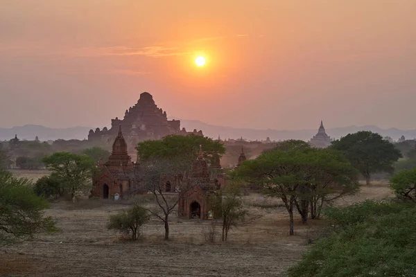 Krajobraz Starożytną Świątynią Zachodzie Słońca Starym Baganie Mjanmie Birmie Obrazek Stockowy