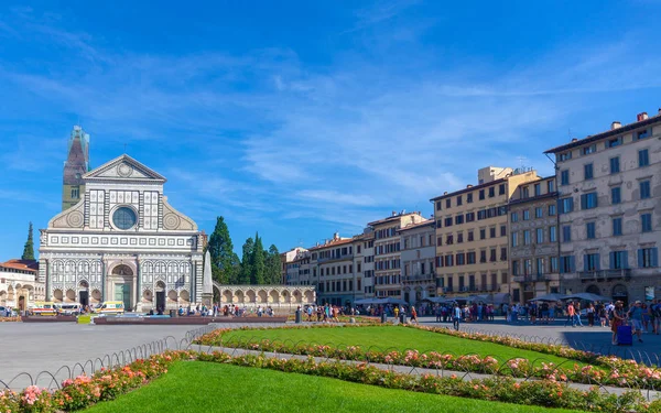 Berömda Santa Maria Novella Kyrkan Florenze Nära Tågstationen — Stockfoto