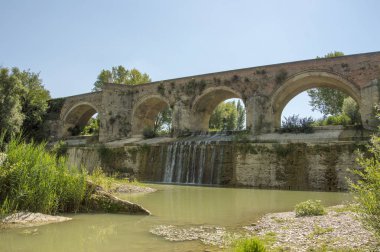 Meldola, İtalya, köprü 
